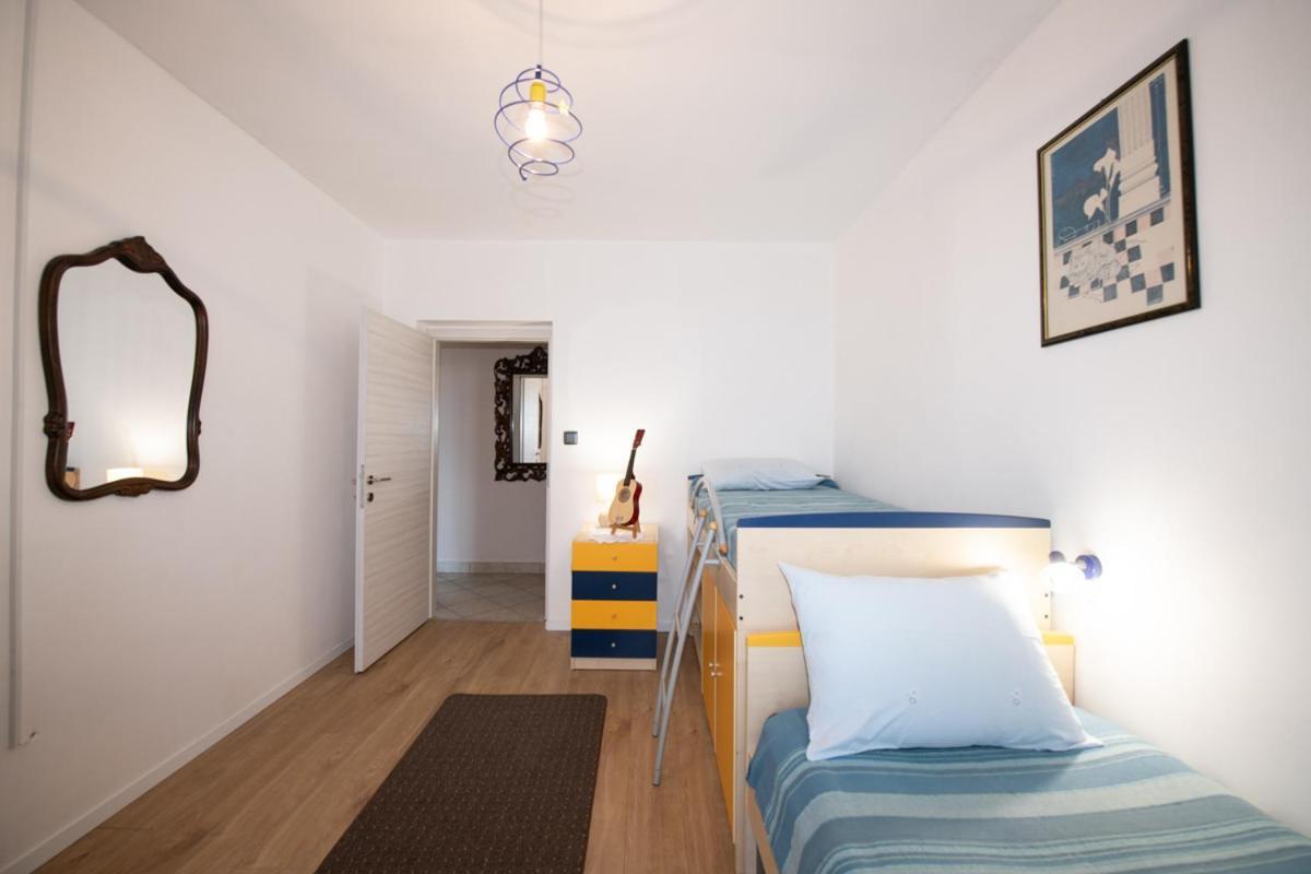 Apartman Elvis Laurana Esterno foto